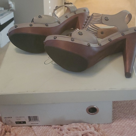 Lovely People 'Calantha' Studded Pump (Taupe) - Picture 7 of 7